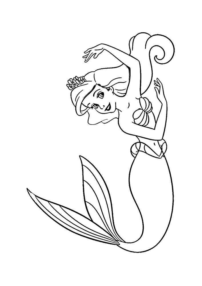 Ariel repose sur un escargot de mer.