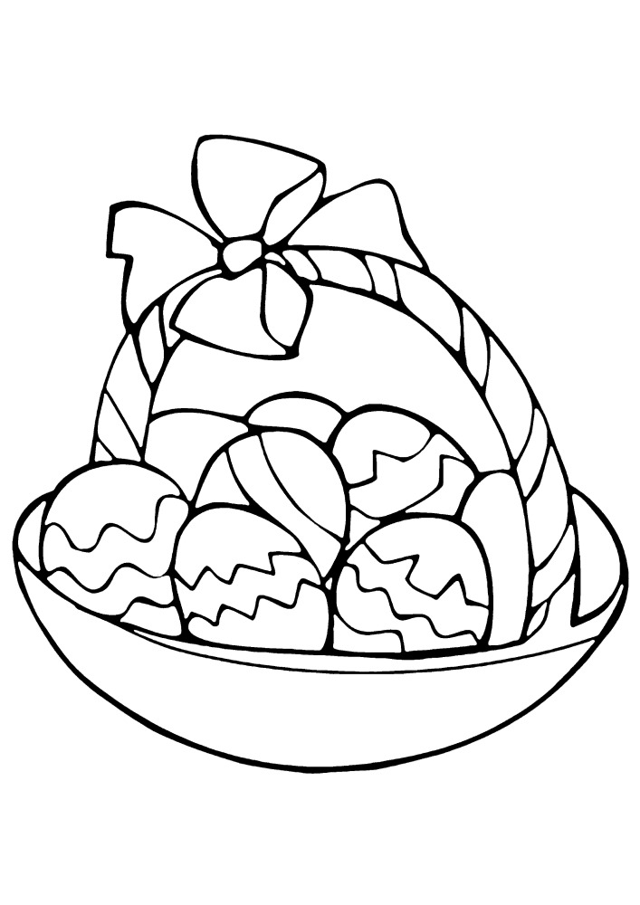 Basket with eggs - Your child can show imagination and paint them in any color